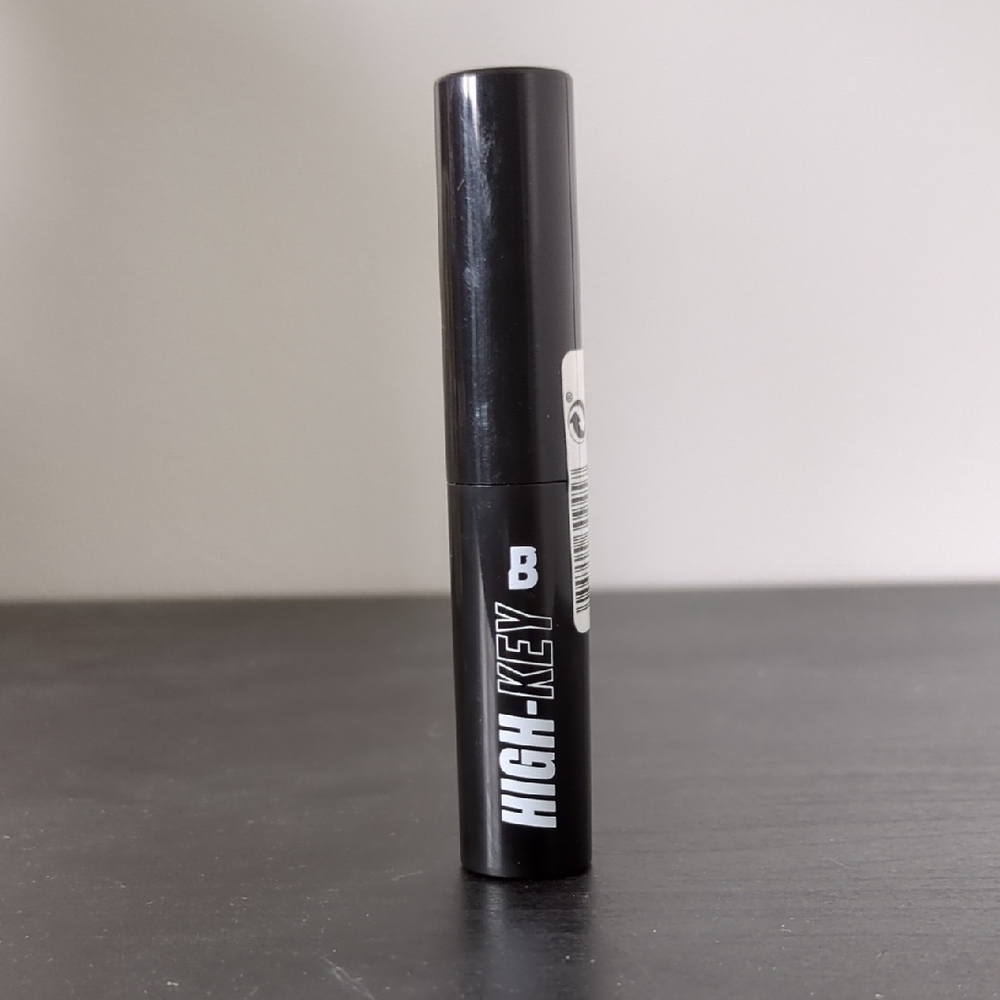 Beauty Bay mini mascara